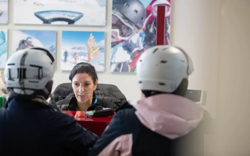 Services commercial, marketing & communication